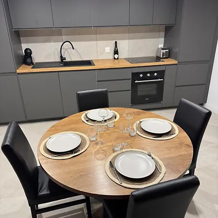 Du Chateau - Jaccuzzi Landser