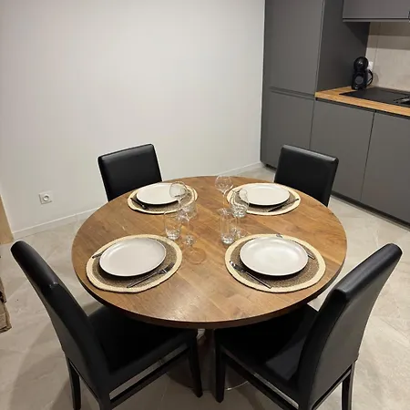 Du Chateau - Jaccuzzi Σαλέ Landser